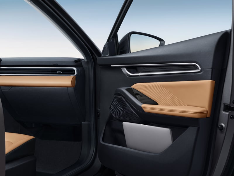 2025-Geely-Emgrand_China-15
